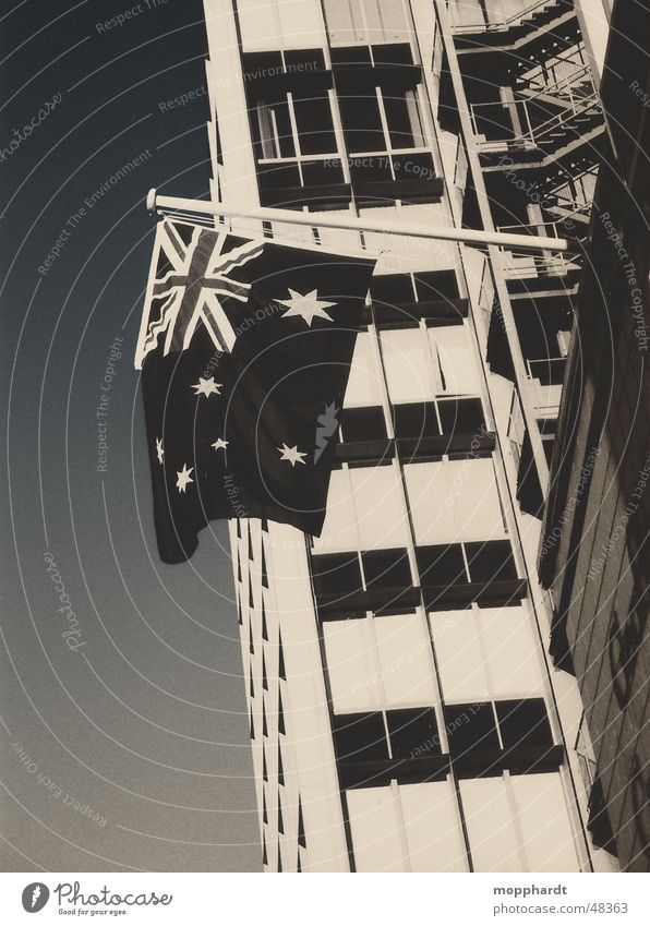 Patriotismus Australien Fahne Union Jack Hochhaus Sydney Melbourne Adelaide Schwarzweißfoto Stern (Symbol) Himmel Treppe