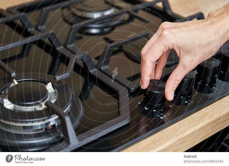Gasherd-Bedienfeld für Frauen mit Handbetrieb Kontrolle Panel berühren Vorrichtung Einstellung Küche Finger schwarz sich[Akk] wandelnd elektrisch erwärmen