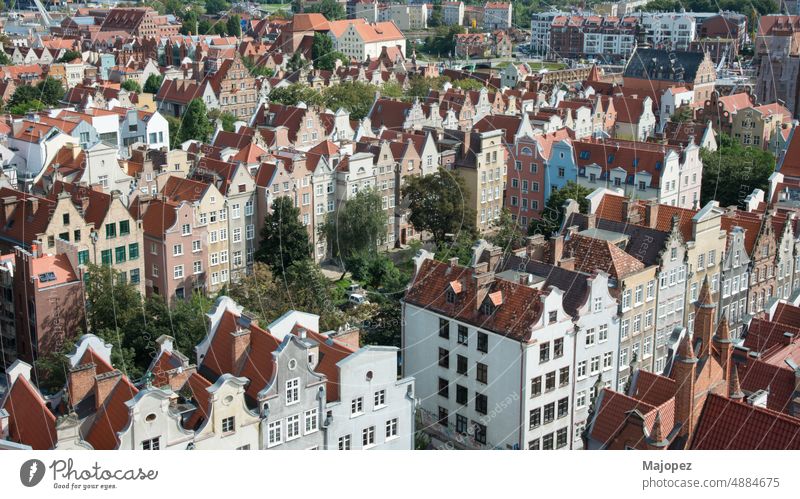Schöne Aussicht auf Danziger Gebäude und Parks. Polen schön historisch Turm berühmt Panorama Wahrzeichen alt Tourismus reisen Stadt Antenne Architektur