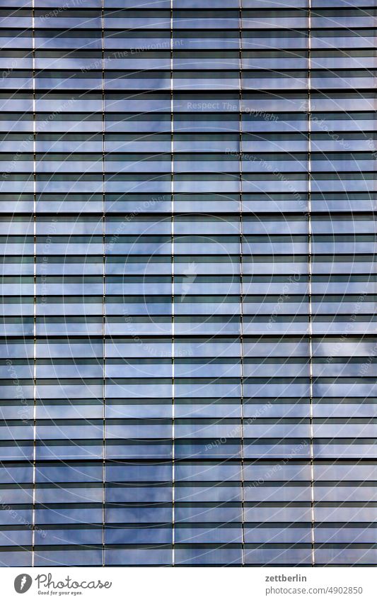 Glasfassade am MELH architektur berlin bundestag deutschland kanzleramt hauptstadt marie elisabeth lüders haus parlament regierung regierungsbauten