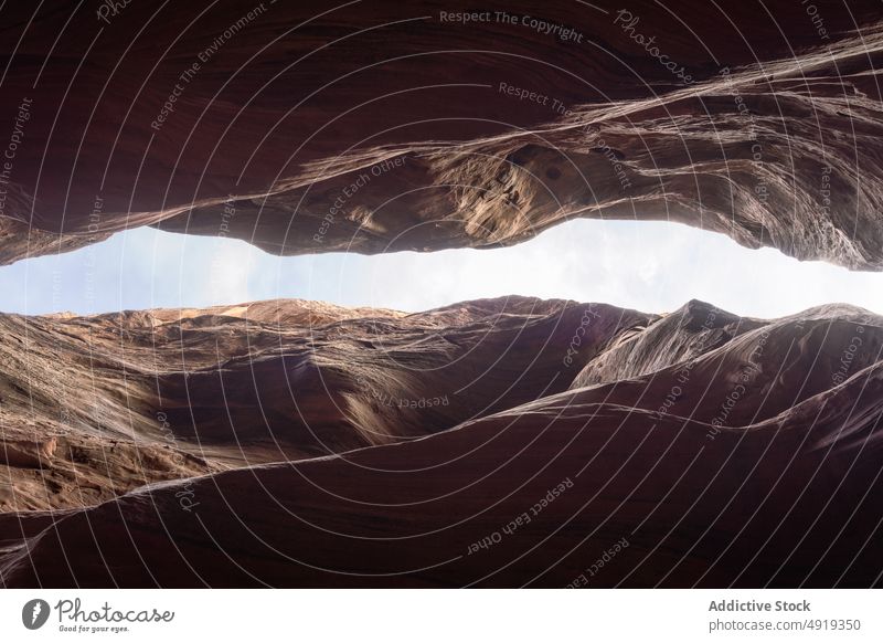 Canyonwände unter bewölktem Himmel Schlucht rau Felsen wolkig Klippe Formation tagsüber Gelände Geologie Wildledergulch Utah USA Vereinigte Staaten amerika