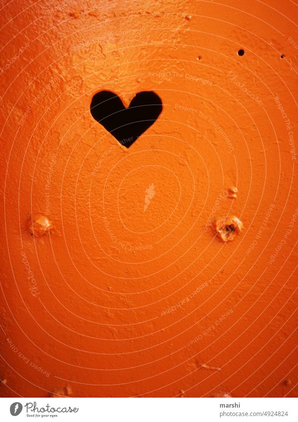 ...Eisen bricht, aber unsere Liebe nicht! herz orange abstrakt detail metall eisen liebe verliebt valentinstag urban herzlich schiff