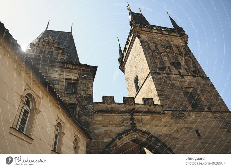 In der Stadt der hundert Türme Goldene Stadt Prag Karlsbrücke Gegenlicht Sonne Architektur Mittelalter historisch Tschechien Europa Ferien & Urlaub & Reisen