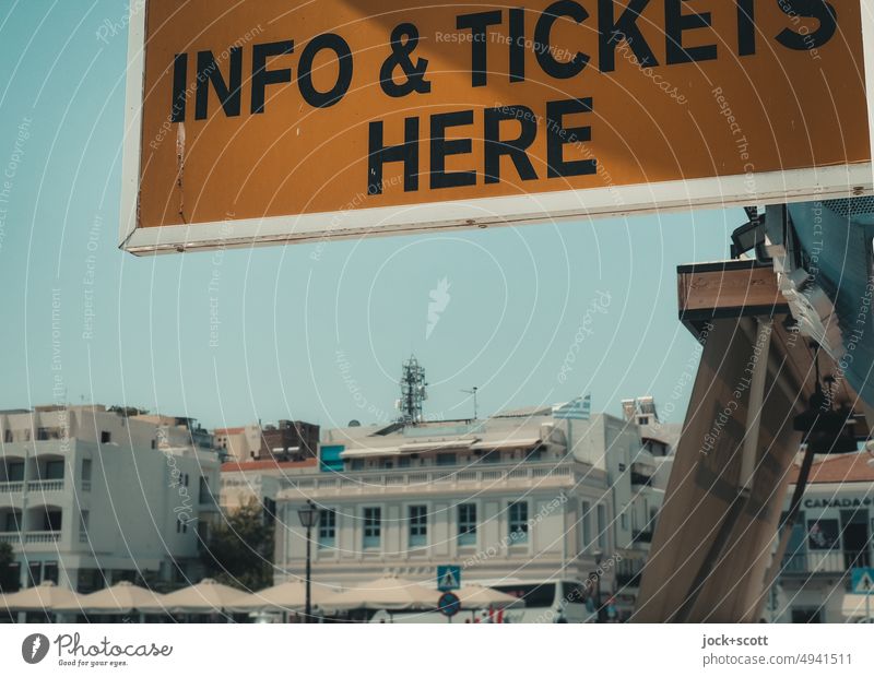 INFOS & TICKETS HERE Information Tickets Englisch Griechenland Tourismus Ferien & Urlaub & Reisen Haus Kreta Wolkenloser Himmel Fassade Schilder & Markierungen