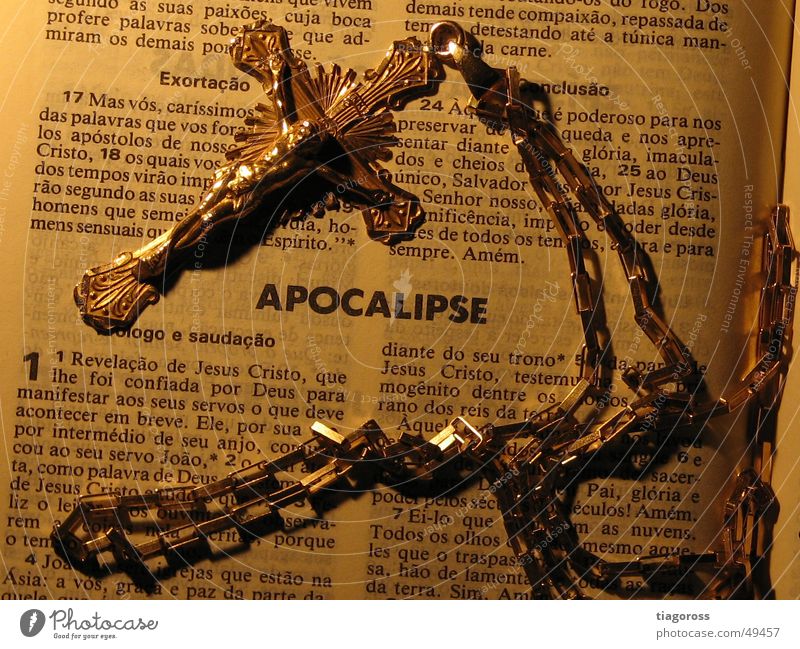 Apocalipse Now Religion & Glaube Brand bible jewel candle gold abstract longtime exposure