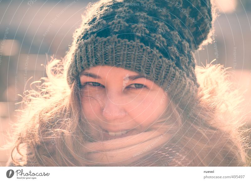 Winter's coming! Lifestyle Stil Mensch feminin Junge Frau Jugendliche Erwachsene Kopf Haare & Frisuren Gesicht 1 30-45 Jahre Herbst Klima Schönes Wetter Eis