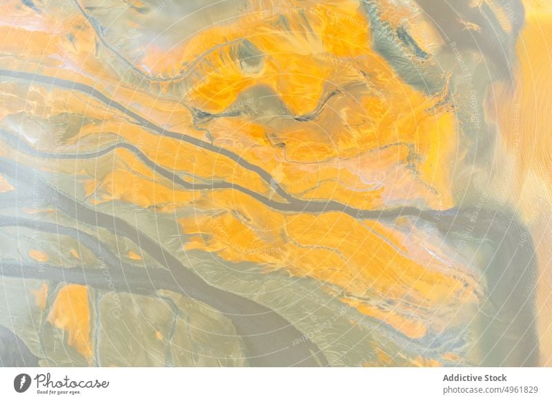 Farbenfrohe Texturen auf sandigem Terrain in einer Mine in Huelva Fluss kupfer Landschaft Sand Park grau gelb farbenfroh Natur Sulfid Chemikalie Hügel