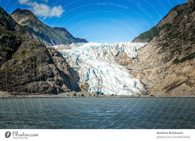 Der Chilkat-Gletscher in Alaska, USA chilkat glazial Wildnis Landschaft Fluss blau Textur klehini Natur Felsen Sommer Schmelzen weltweit Tourismus Ambitus