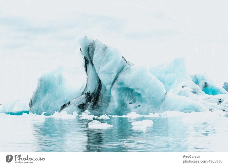 Jokulsarlon Gletschereis Nahaufnahme, Island Natur Landschaft Blick. Eisblöcke von der Gletscherlagune Jökulsárlón, Vatnajökull National Park, Island, in der Nähe der Route 1 / Ringstraße