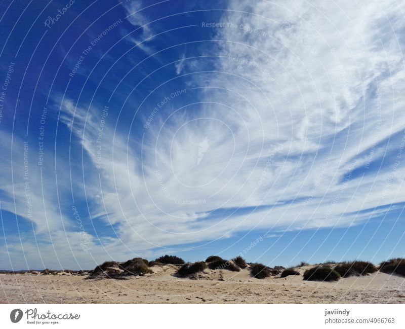 El Puerto de Santa Maria, Cadiz, Spanien - 7. September 2022. Strand von Valdelagrana. Sommer Wolken valdelagrana MEER Hintergrund Wasser Natur Andalusia reisen