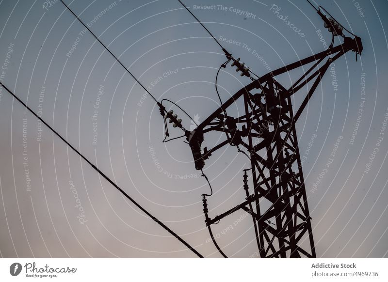 Nahaufnahme von einigen elektrischen Antennen Technik & Technologie Mitteilung Netzwerk Anschluss signalisieren Ausstrahlung Drahtlos elektronisch