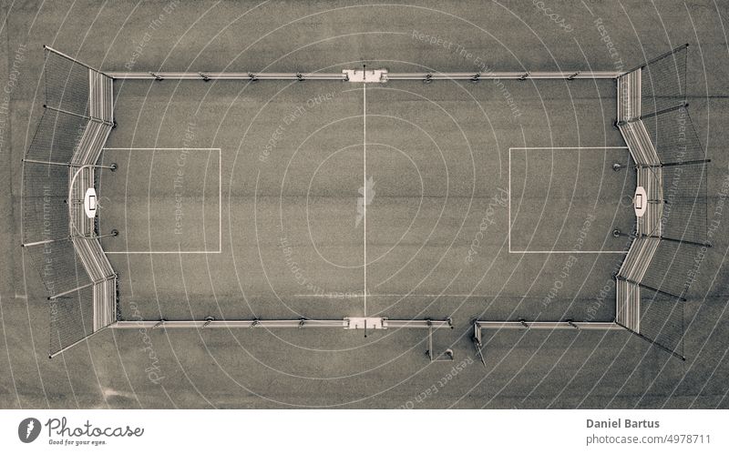 Street-Basketballplatz. Aus der Vogelperspektive. Schwarz und weiß. Hintergrund. Hintergrundbild abstrakt Amerikaner Architektur Ball Korb blau Holzplatte
