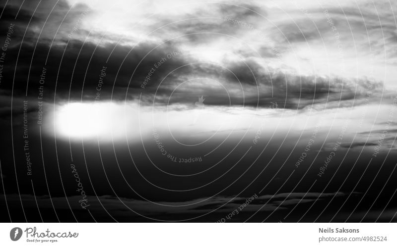 flauschige Gewitterwolken in schwarz und weiß, Natur Hintergrund abstrakt schön Schönheit Wolken Umwelt fluffig Himmel (Jenseits) moden Naturhintergrund MEER