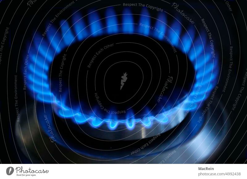 Gasflamme auf einem Herd Brennstoff Energie Energieverbrauch Erdgas Flamme Gasherd Heiß Hitze Rohstoff Symbol
