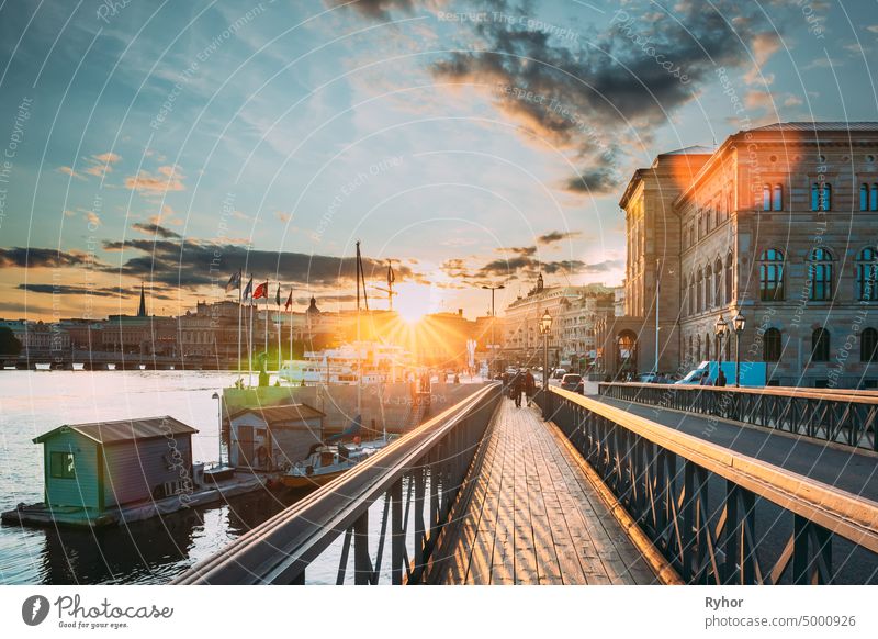 Stockholm, Schweden. Skeppsholmsbron - Skeppsholm-Brücke. Berühmter beliebter Ort Wahrzeichen Ziel. Skandinavien Reisen Architektur schön Kapital Großstadt