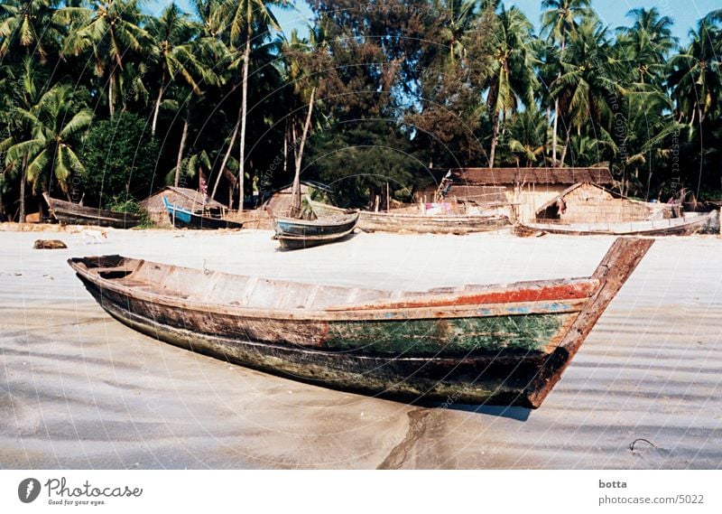 Ein Schiff wird kommen Myanmar Asien Küste Wasserfahrzeug Strand Amerika