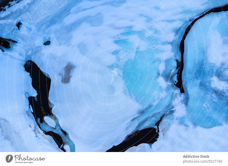 Gefrorener See im Winter Eis Gletscher gefroren Natur Norden Hintergrund Geologie kalt Umwelt Wetter rau Saison malerisch Schnee arktische abstrakt solide