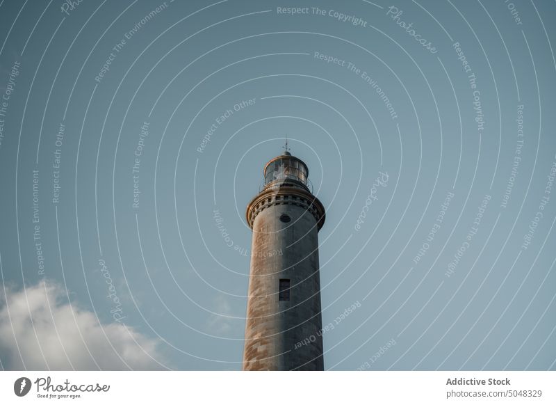 Leuchtturm gegen blauen Himmel Blauer Himmel Wetter Turm navigieren Anleitung Wahrzeichen Gebäude Maspalomas Gran Canaria Kanarische Inseln Spanien Konstruktion