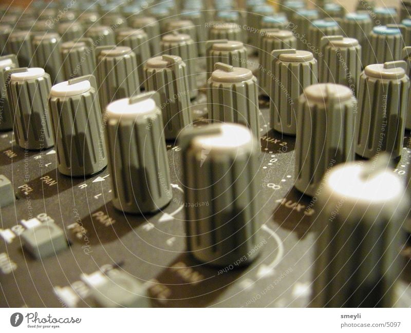 Mixing Console Freizeit & Hobby Musik Technik & Technologie Unterhaltungselektronik gebrauchen entdecken Kommunizieren Musik hören schön blau grau