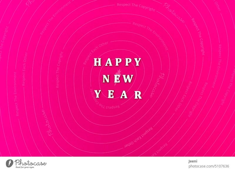 Happy new year Silvester u. Neujahr happy new year Feste & Feiern Freude neues jahr Feuerwerk pink leuchten Schrift Jahreswechsel Text Buchstaben Jahresende