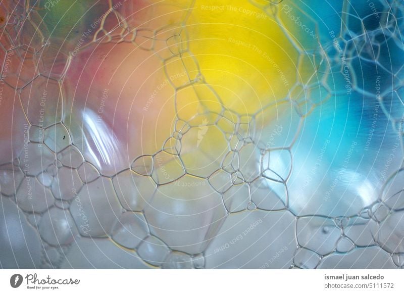 Seifenblasen in der bunten abstrakten Hintergrund Schaumblase Blasen Badeschaum Kugel texturiert Hintergründe Muster Farben farbenfroh mehrfarbig Tapete
