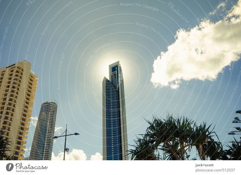 halo effect Sonne Klima Wärme exotisch Queensland Australien Stadtzentrum Hochhaus Leuchtturm Gebäude Architektur leuchten heiß modern Heiligenschein
