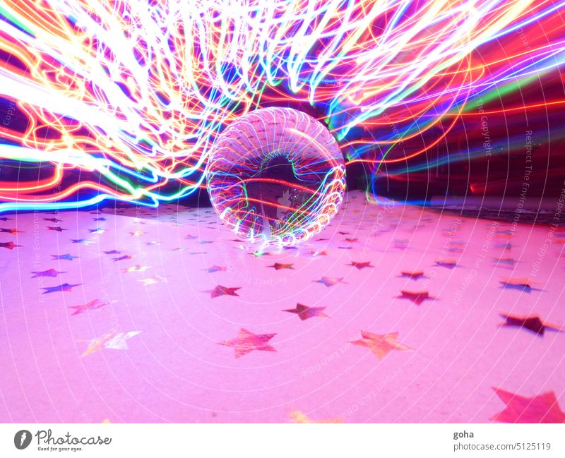 Lichtmalerei mit Kristallkugel Weihnachten & Advent Weihnachten und Advent magische farben magisches licht magische Kugel Glaskugel Lensball multicolors