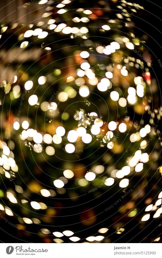 Lichtpunkte Bokeh Unschärfe Lichter verschwommen abstrakt unscharf grün Kreise gelb Weihnachten
