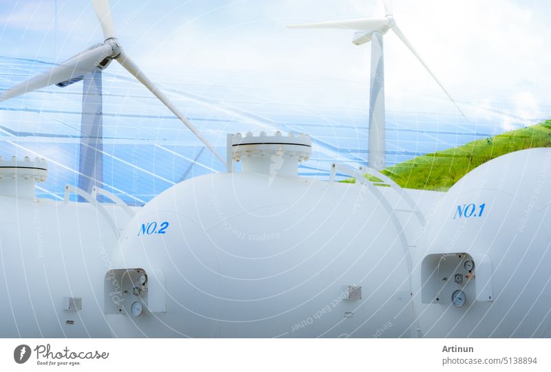 H2-Kraftstoffspeicher mit grünem Wasserstoffkonzept. Nachhaltige erneuerbare Energie. Netto-Null-Emissionen bis 2050. Solarpanel und Windturbine erzeugen Strom für die Wasserstoffgasproduktion. Saubere Energie.
