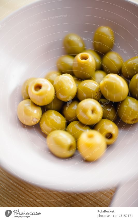#A0# Teller Oliven Olivenöl Olivenernte lecker Snack viele mediterran mediterrane Küche grün grüne Oliven