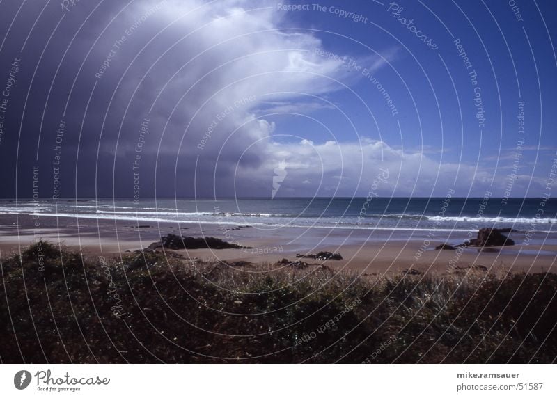 Ruhe vor dem Sturm Neuseeland Strand Wolken Kumulus Gewitter Windböe Sand