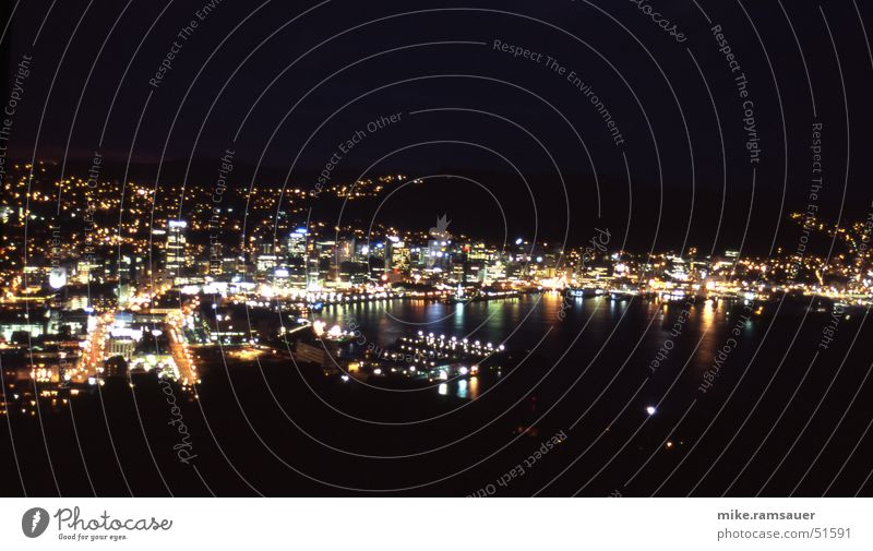 Wellington Nights 2 Nacht Langzeitbelichtung Belichtung Licht Neuseeland Nachtaufnahme Bewegung Hafen Bucht