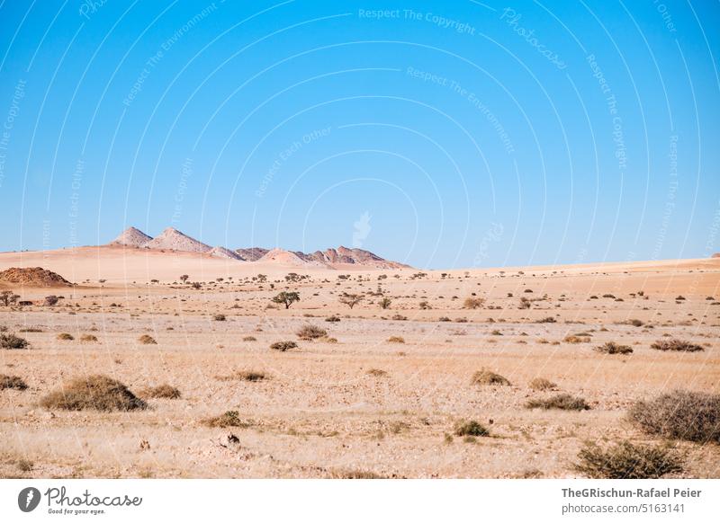 Felsformation vor blauem Himmel Namibia Berge u. Gebirge reisen Landschaft Natur Felsen Ferien & Urlaub & Reisen Afrika Außenaufnahme Ferne Menschenleer