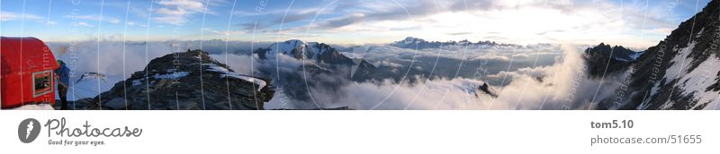 panorama wandern Bergsteigen Wolken Panorama (Aussicht) Biwak Schnee Himmel Hütte Berge u. Gebirge Felsen Klettern groß Panorama (Bildformat)