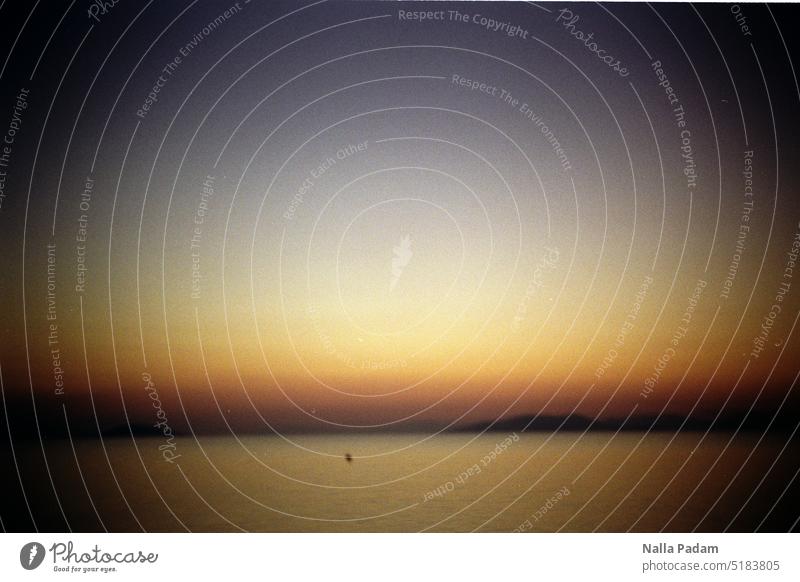 Greek Sunrise analog Analogfoto Farbe Farbfoto Meer Sonne Morgen Sonnenaufgang Wasser Insel blau Himmel Horizont