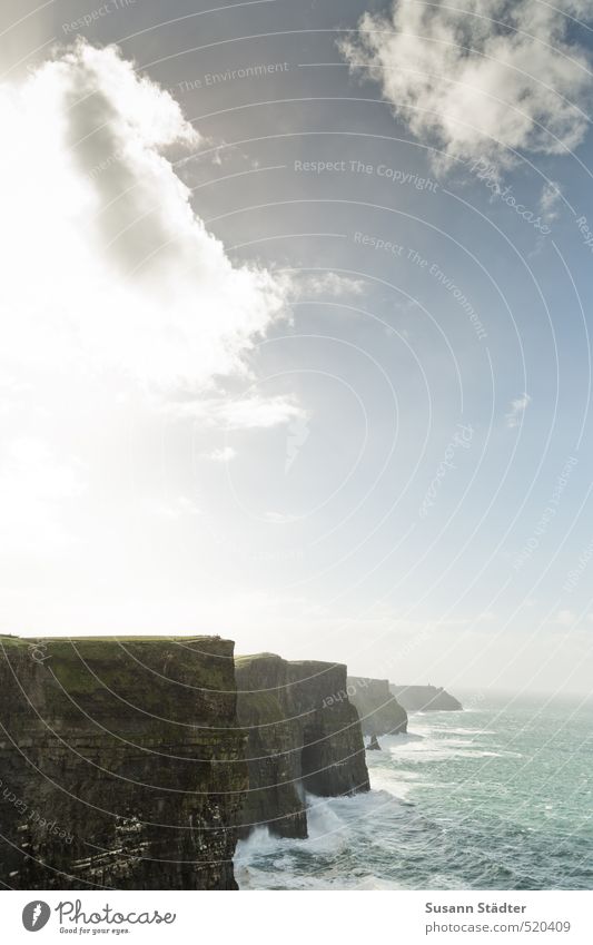 Cliffs of Moher Irland Meer Farbfoto Landschaft Natur Küste Außenaufnahme Klippe Felsen Wasser Himmel Menschenleer