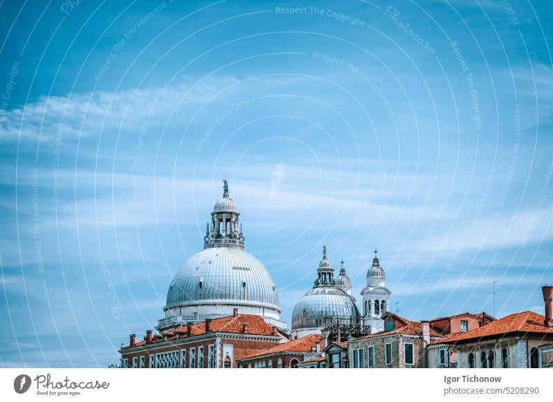 Venedig, Italien. Die Kuppel der Basilica di Santa Maria Della Salute vor blauem Himmel Basilika della Kupelle salutieren Kopie Weihnachtsmann Kirche