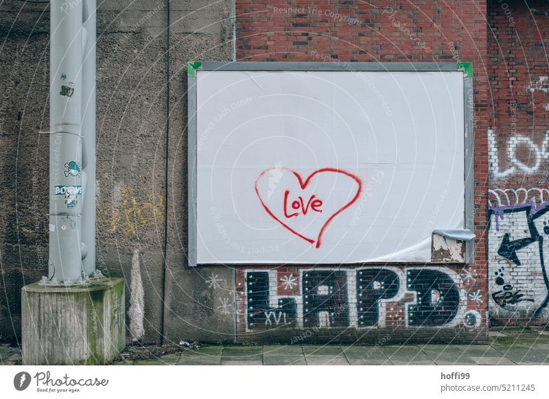 more love and peace dude - mehr Herz und Liebe hilft rot Zeichen Liebesgruß Liebesbekundung Gefühle herzförmig Symbole & Metaphern knallige Farbe knallig rot