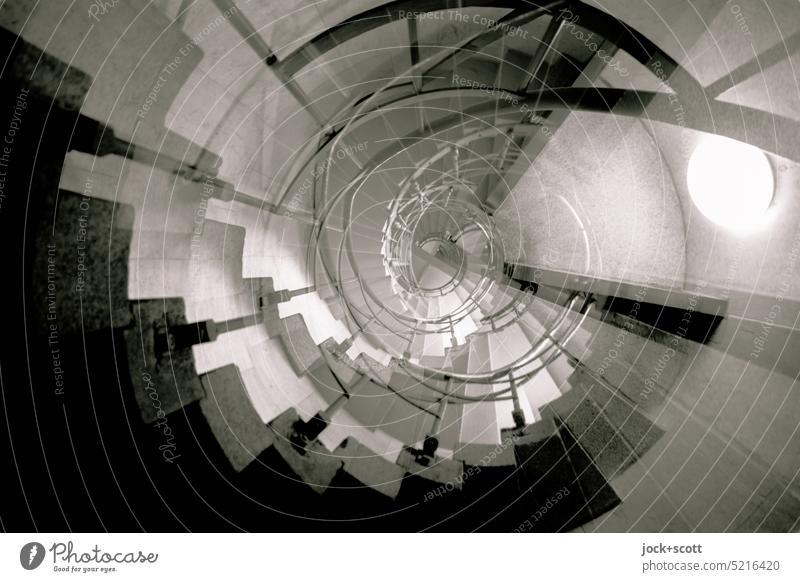 Wendeltreppe, doppelt hält besser Treppenhaus Architektur außergewöhnlich komplex Mittelpunkt Surrealismus Irritation Spirale Wege & Pfade Doppelbelichtung