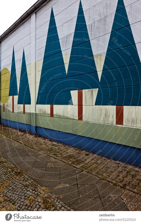 Wandbild mit Bäumen architektur berlin büro city deutschland dämmerung fassade gebäude hauptstadt haus innenstadt kiez leben mitte modern neubau stadtbezirk