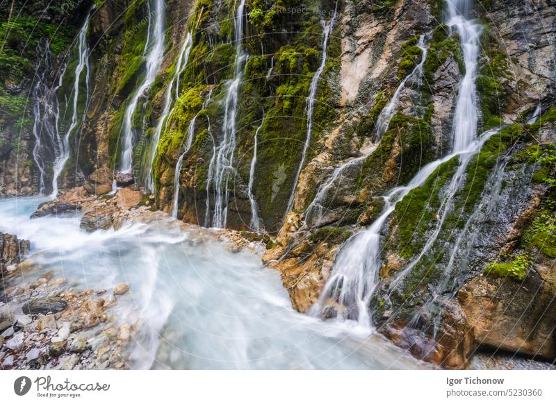 Wimbachklamm mit schönen Wasserläufen bei Berchtesgaden, Bayern, Deutschland Schlucht wimbachklamm strömen reisen Wasserfall Natur Berge u. Gebirge Fluss Alpen
