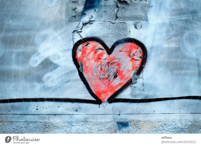 Mit offenem Herzen durchs Leben gehen Graffiti Lebenslinie Liebe Romantik Liebeserklärung Verliebtheit Liebesbekundung Liebesgruß Valentinstag herzförmig