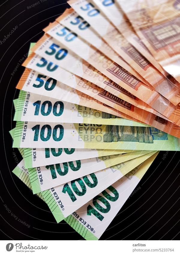 money money money | ich geb' einen aus 50 100 Geld Scheine Euro Bargeld Finanzen sparen Reichtum bezahlen Kapitalwirtschaft Einkommen kaufen Geldscheine