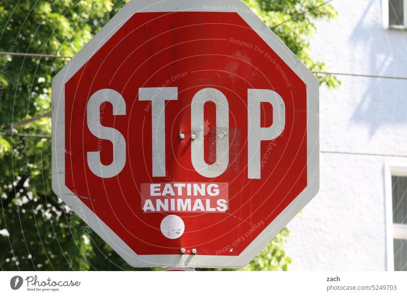 Kalorienarm I fleischlos leben Vegane Ernährung Vegetarische Ernährung vegan veganer vegetarier vegetarisch Lebensmittel Gesunde Ernährung Essen Stop Stopschild