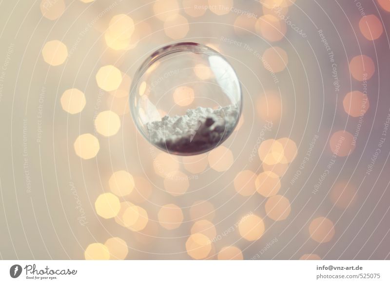 Bubble Glas glänzend Weihnachten & Advent Schweben Kugel Seifenblase Pulver Unschärfe Lichterkette Stimmung Farbfoto Innenaufnahme Studioaufnahme Experiment