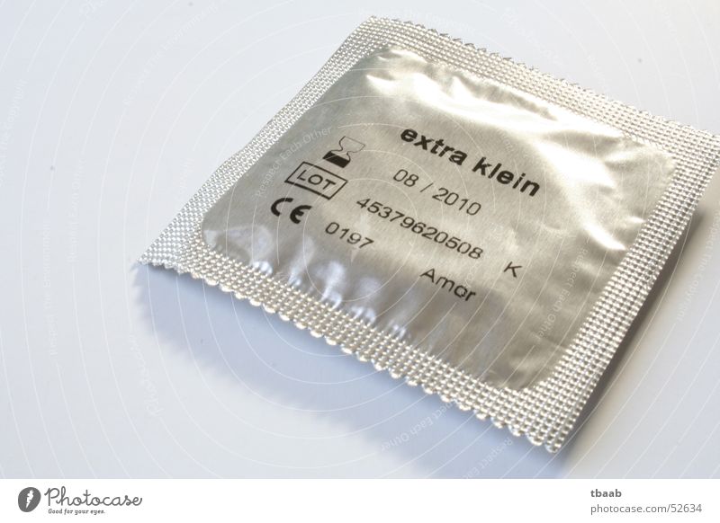 extra klein ;-) Kondom Sex Lust AIDS small Familienplanung