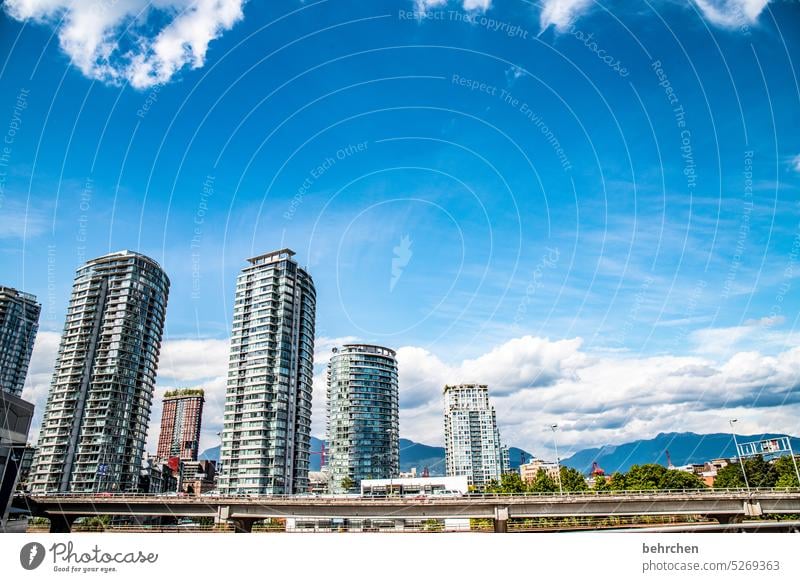 vancouver Fassade Kanada Vancouver Außenaufnahme Hochhaus Haus Sehenswürdigkeit Großstadt beeindruckend Farbfoto Himmel Bauwerk Stadt Architektur Sightseeing