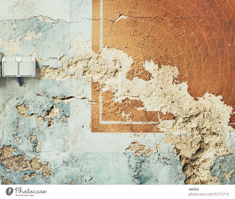 Runtergeputzt Pavillon Wand Putz abblättern Detailaufnahme Spuren Schaden Vergänglichkeit Muster Strukturen & Formen Außenaufnahme Zahn der Zeit Verfall alt