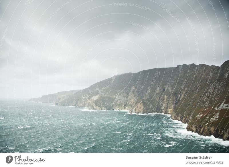 wild irish coast Irland Küste Wellen Felsen Wetter Ozean Atlantik Atlantikküste