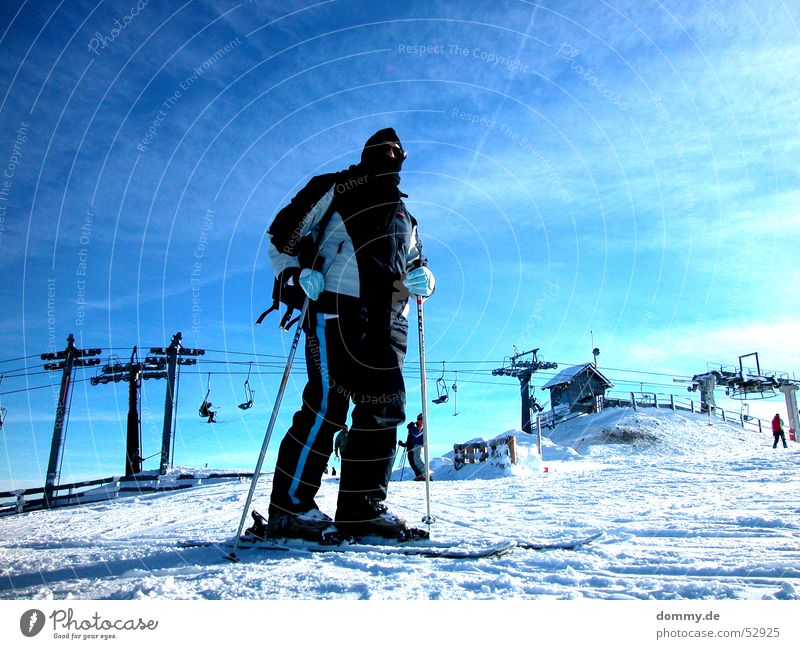 Gipfelstürmer Stürmer Skier fahren Winter Berg Kreischberg Österreich oben Eisenbahn Dame blau Sonne Sport